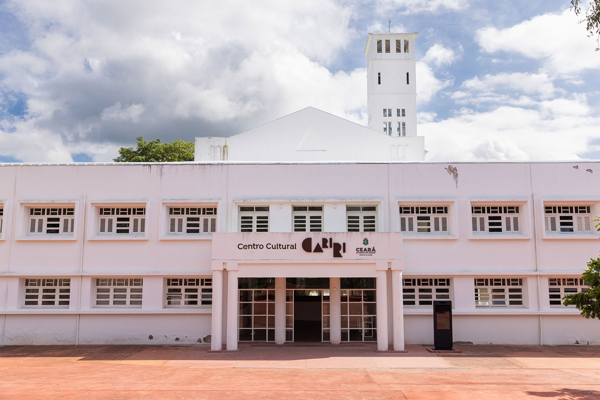 Escolinha de futebol da batateira e Escola CAIC