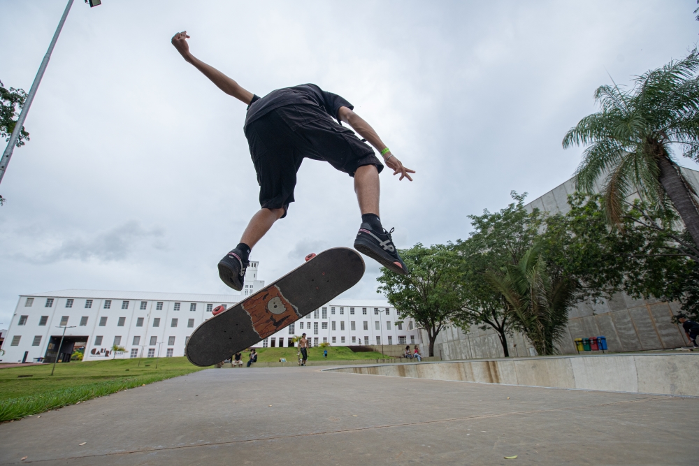 [Esporte, Saúde e Bem Viver] Sessões mediadas de skate